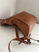 White stuff brown leather crossbody/shoulder bag/satchel bag
