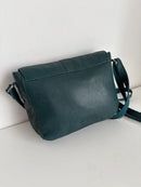White stuff leather ag