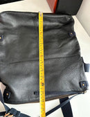Gap leather bag