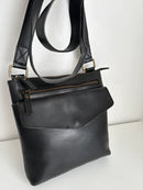 Fatface leather bag